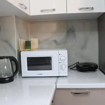 Fior With Balcony View Apartman