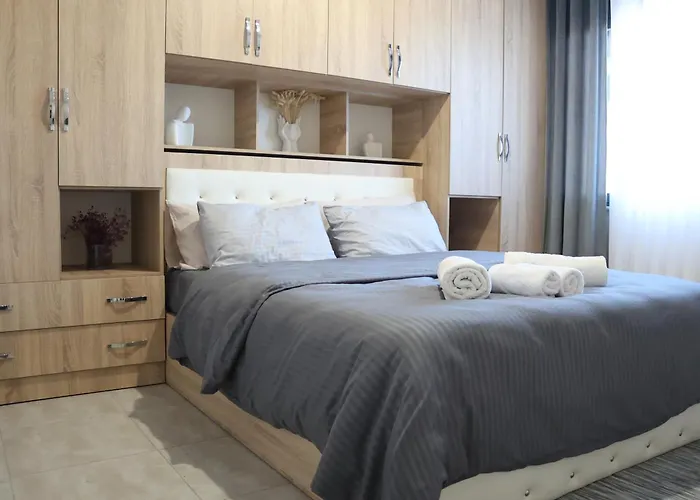 Apartman Fior With Balcony View Tirana